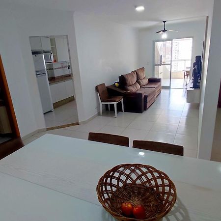 Apartamento Praia Grande Aviacao - 30 Mts Da Praia エクステリア 写真
